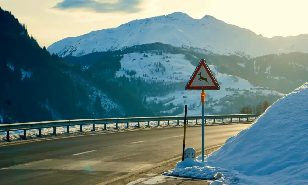 Das Autobahnnetz der Schweiz und der Ablauf des Vignette-Kaufs im Jahr 2026