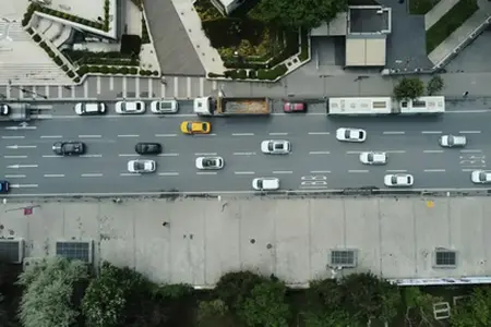 Очаквайте допълнително влошаване на и без това лошата транспортна ситуация от понеделник на път D2, започващ от Захория.